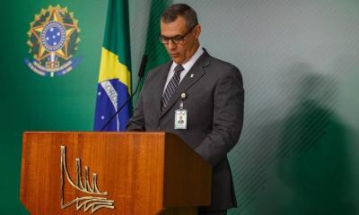'Indiretas' de ex-porta-voz sobre Bolsonaro expõem divisão entre militares