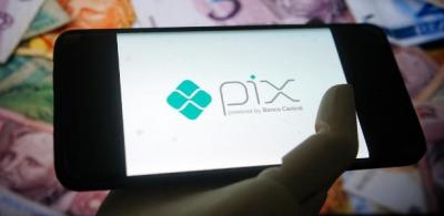 Nubank e Mercado Pago respondem Procon sobre cadastros do Pix