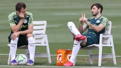 Palmeiras tem voltas de Viña, Empereur e Kuscevic: veja time provável contra o Athletico-PR
