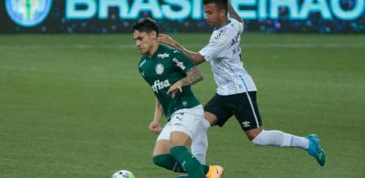 Breno Lopes vê empate amargo do Palmeiras após três bolas na trave no 1ºT
