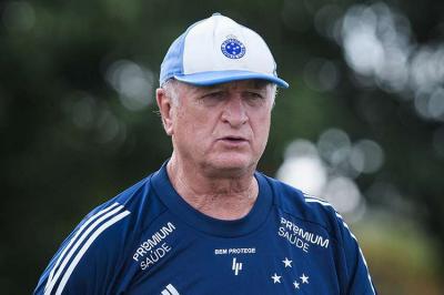 Cruzeiro: Felipão questiona atletas e diz que não esperava tantos erros