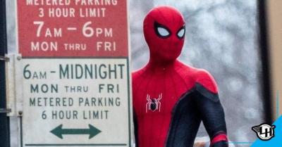 Homem-Aranha 3: Tom Holland aparece com traje do herói em fotos do set