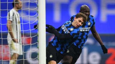 Com lei do ex e show de joia, Inter vence a Juventus e empata na liderança
