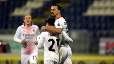 Italiano: Ibrahimovic marca duas vezes, Milan vence o Cagliari e recupera a liderança
