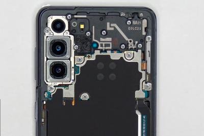 Galaxy S21 por dentro: veja o celular da Samsung desmontado