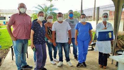 Servidores do Sentinela são os primeiros profissionais da saúde de Rolim de Moura a serem vacinados