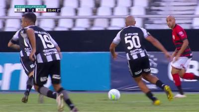 Marcelo Cabo exalta reação do Atlético-GO após sair atrás no placar diante do Botafogo
