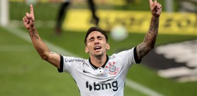 Corinthians vence Sport e sobe na tabela em busca de vaga na Libertadores