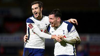 Tottenham sofre, mas 'acorda' no fim, vence lanterna da 2ª divisão e avança na FA Cup