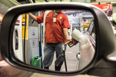 Gasolina e diesel têm novo reajuste nas refinarias a partir desta quarta