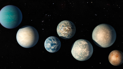 Estrela jovem é orbitada por trio de planetas quentes e maiores que a Terra