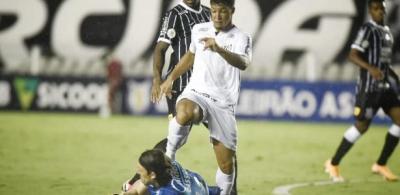 Cássio falha de novo e reflete temporada ruim do Corinthians