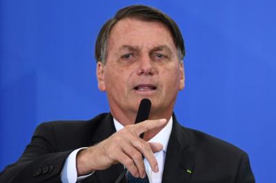 Bolsonaro promete zerar imposto sobre gás e diesel e diz: 'Algo vai acontecer na Petrobras'