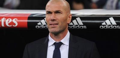 'Se o Zidane jogasse, eu estaria preocupado', brinca técnico do Atalanta
