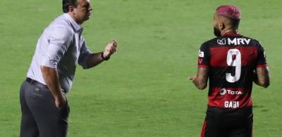 Gabigol exalta Ceni e revela uso da Libertadores como motivação em título