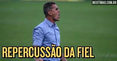 Torcida do Corinthians lamenta desempenho ruim e se revolta com decisões de Mancini durante o jogo