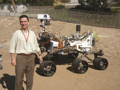Trabalhamos no tempo marciano, diz brasileiro de missão da Nasa em Marte