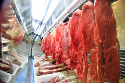 ‘Brasil pode se beneficiar com recuo argentino no mercado de carnes’
