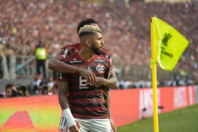 Gabigol inicia terceira Libertadores pelo Flamengo e pode superar Zico