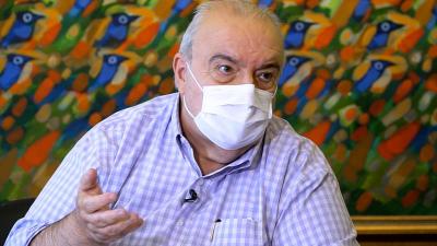 Prefeito Rafael Greca sofre AVC e é internado às pressas em hospital de Curitiba