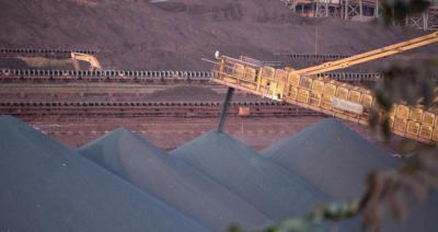 Minério de ferro atinge o nível mais alto de todos os tempos e é vendido a US$ 208