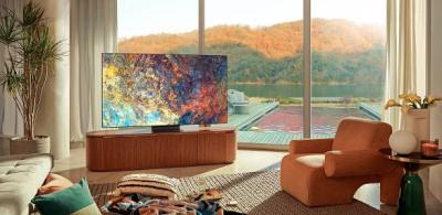 Conectadas, finas e com controle solar: as novidades de TVs da Samsung