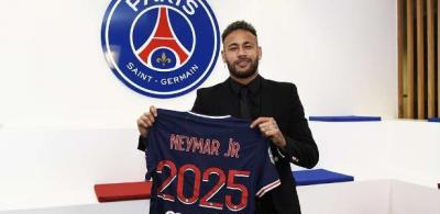 Novo ciclo de Neymar no PSG tem início com tentativa de evitar pesadelo