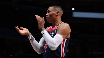NBA: Russell Westbrook empata recorde de Oscar Robertson em números de triplos-duplos na história