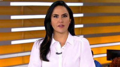 Record demite por e-mail a apresentadora Carla Cecato, após 16 anos na emissora