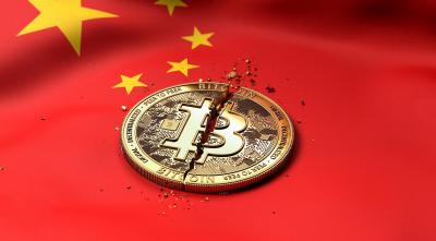 Vídeo mostra mineradores chineses de Bitcoin desligando equipamentos