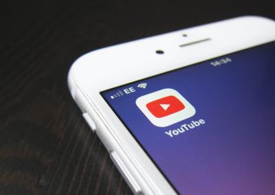 YouTube agora permite assistir a vídeos inteiros na tela inicial