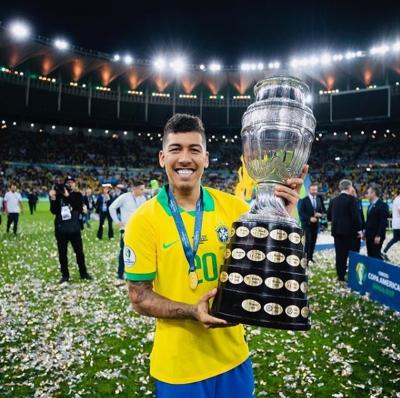 Alfândega retém medalhas da Copa América no aeroporto de Guarulhos há dois dias