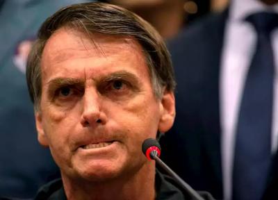Derretendo nas pesquisas, Bolsonaro vocifera contra Barroso, que garante eleições