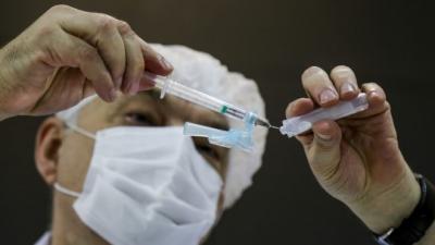 Curitiba abre vacinação da Covid para pessoas com 40 anos neste sábado