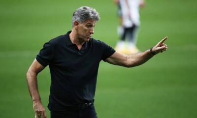 Após saída de Rogério Ceni, Flamengo vê Renato Gaúcho como alvo para cargo de treinador