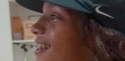 Rayssa Leal chora com bronze de Sky Brown no skate park