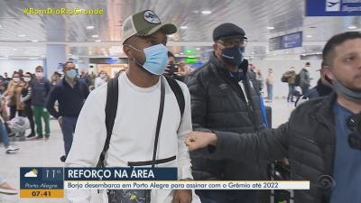 Ainda sem anúncio oficial, vaza foto de Borja com a camisa 9 do Grêmio