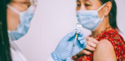 OMS pede que fabricantes de vacinas contra covid-19 mantenham preços baixos