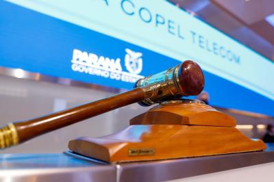 Venda da Copel Telecom é concluída após pagamento de R$ 2,5 bilhões, diz governo
