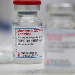 Japão investiga morte de duas pessoas vacinadas com Moderna