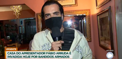 Fabio Arruda, ex-'Fazenda', tem arma apontada para a cabeça em assalto