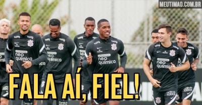 Torcida do Corinthians sugere possíveis escalações para jogo contra o América-MG; veja formações