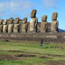Arqueóloga desvenda o significado das gigantes estátuas Moai