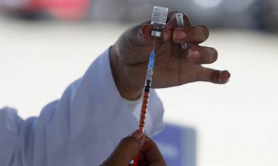 Com fim da vacinação por idade, Prefeitura do Rio agora busca 227 mil na repescagem oferecendo 'escolha' de vacina