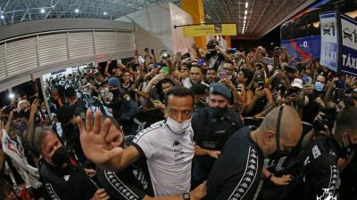 Vasco enfrenta o Confiança com apoio da torcida local em Aracaju