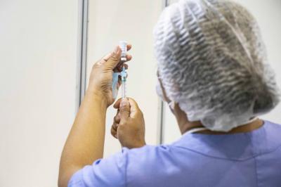 Curitiba suspende parte da repescagem; saiba quem não irá receber aplicação de vacina