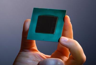 Crise dos chips deve durar até 2023, diz CEO da Intel