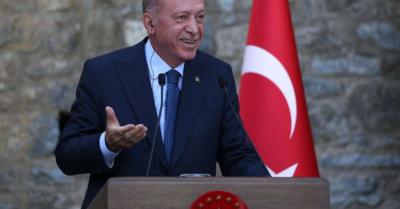 Erdogan ordena expulsão de embaixadores dos EUA e mais 9 países