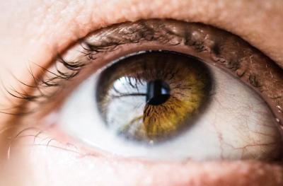 Aprenda a reconhecer 7 alterações nos olhos que podem indicar doenças