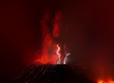Os diversos e belos eventos provocados pela erupção de La Palma
